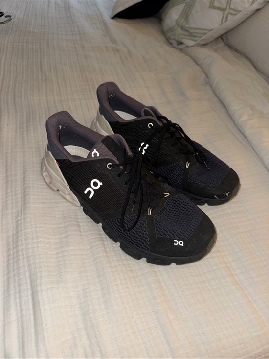 On Clouds Other - On Cloud Men's Black and Gray Athletic Running Shoes